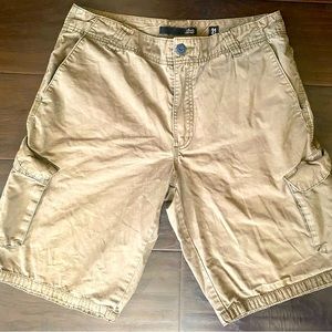 Lost Man’s Cargo Shorts Cotton 6 pockets/ zipper olive color 31